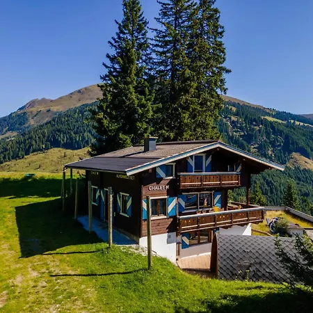 H Chalet